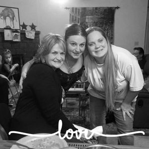 Meet your Posher, Eva